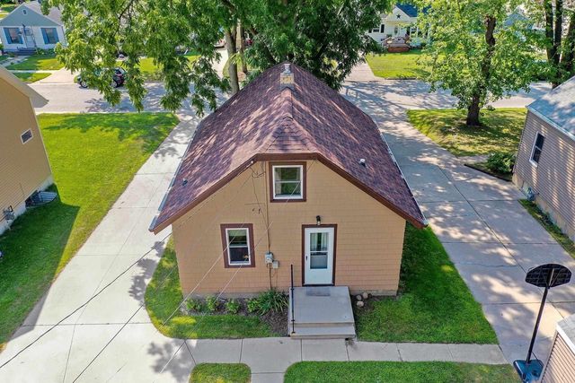 317 LAU STREET, Green Bay, WI 54302
