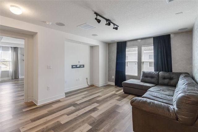 3089 IRISH PEACH DRIVE, Winter Garden, FL 34787