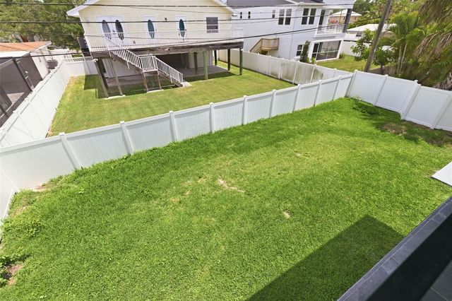 4019 HARRISBURG STREET NE, St Petersburg, FL 33703