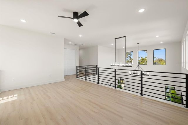 4019 HARRISBURG STREET NE, St Petersburg, FL 33703