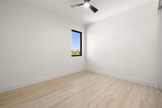 4019 HARRISBURG STREET NE, St Petersburg, FL 33703