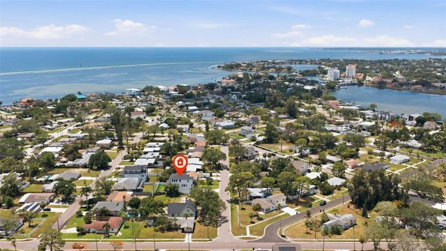 4019 HARRISBURG STREET NE, St Petersburg, FL 33703