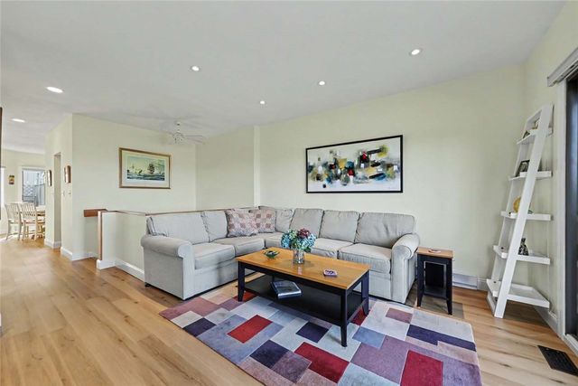 12 Sea Breeze Lane, Bristol, RI 02809