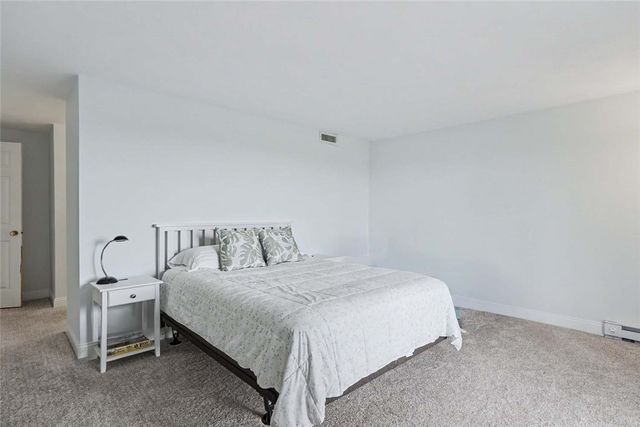 12 Sea Breeze Lane, Bristol, RI 02809