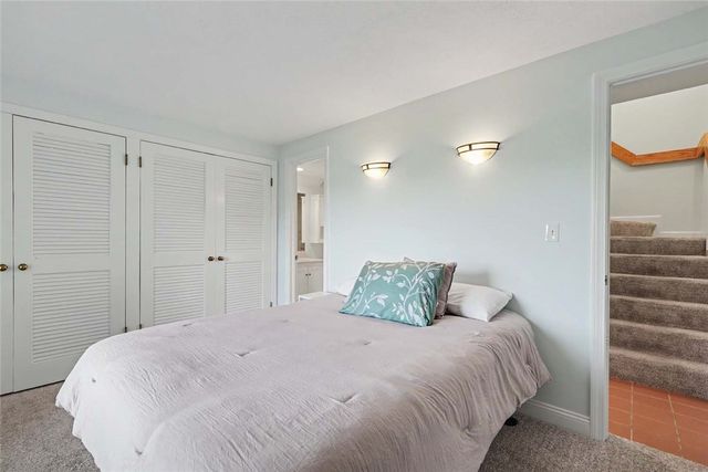 12 Sea Breeze Lane, Bristol, RI 02809