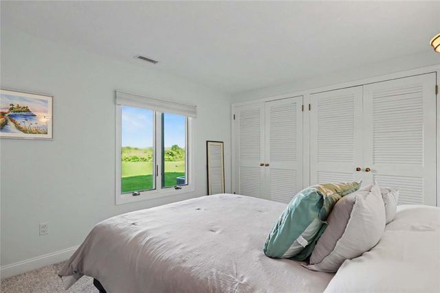 12 Sea Breeze Lane, Bristol, RI 02809