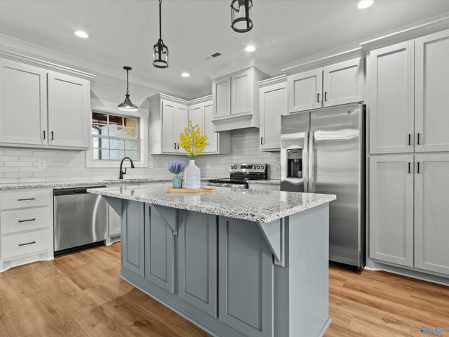 15685 Huntsville Brownsferry Road, Athens, AL 35611