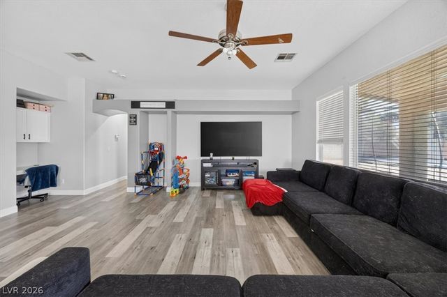 7116 Painted Paradise Street, Las Vegas, NV 89131