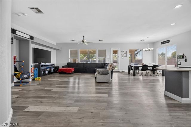 7116 Painted Paradise Street, Las Vegas, NV 89131
