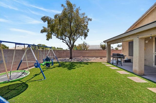 7116 Painted Paradise Street, Las Vegas, NV 89131