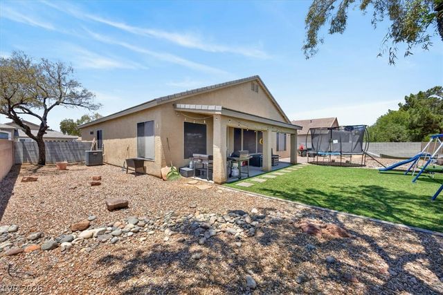 7116 Painted Paradise Street, Las Vegas, NV 89131