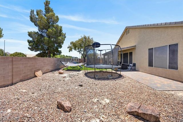 7116 Painted Paradise Street, Las Vegas, NV 89131