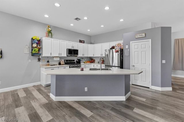 7116 Painted Paradise Street, Las Vegas, NV 89131