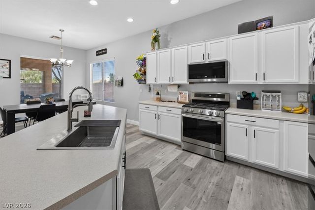 7116 Painted Paradise Street, Las Vegas, NV 89131