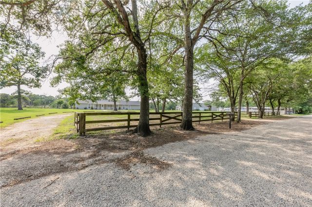 4397 Sulphur Springs Road, College Station, TX 77845