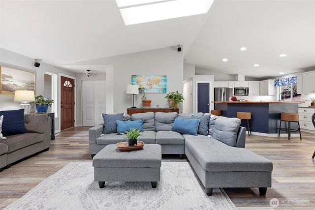 31112 NE 75TH Place, La Center, WA 98629