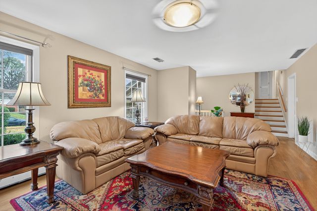 3408 Bellefonte Drive, Lexington, KY 40502