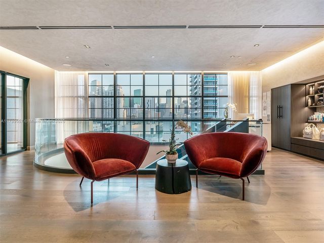 601 NE 1st Ave 4206, Miami, FL 33132