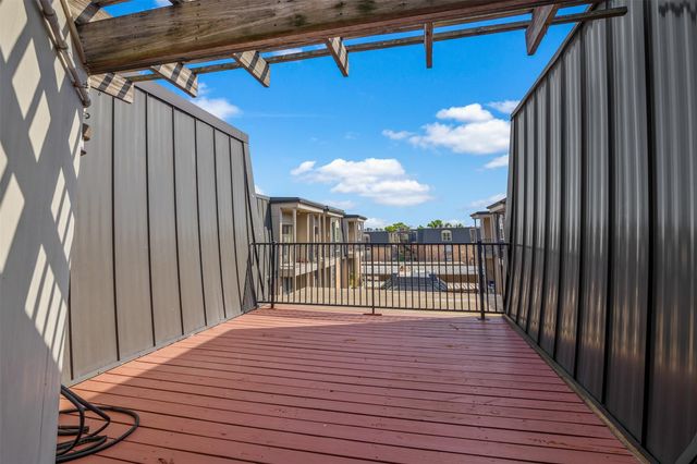 2425 Underwood Street 360, Houston, TX 77030