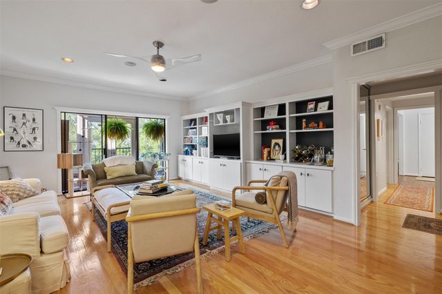 2425 Underwood Street 360, Houston, TX 77030