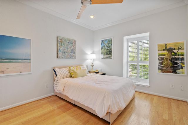 2425 Underwood Street 360, Houston, TX 77030