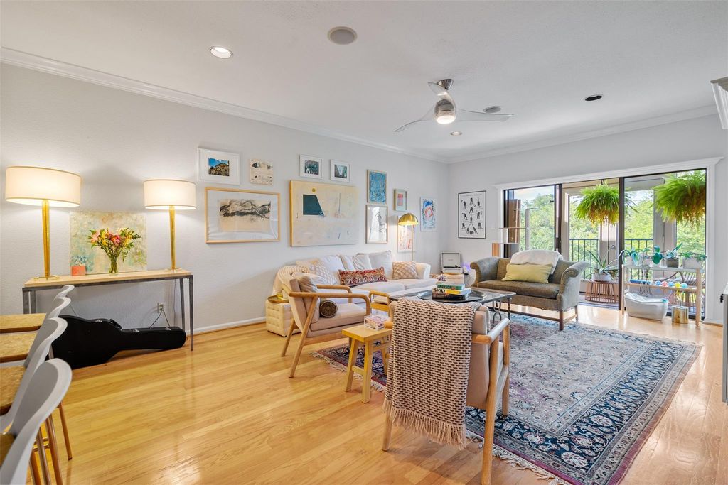 2425 Underwood Street 360, Houston, TX 77030