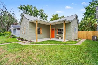 1022 S Virginia Avenue, Clarksville, IN 47129