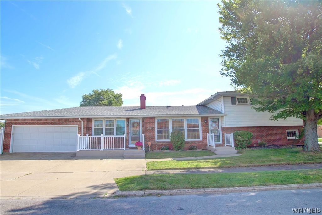 56 Barlow Avenue, Lackawanna, NY 14218