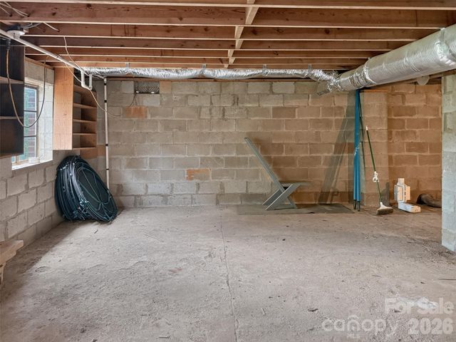 683 McDaniel Road, Lake Lure, NC 28746