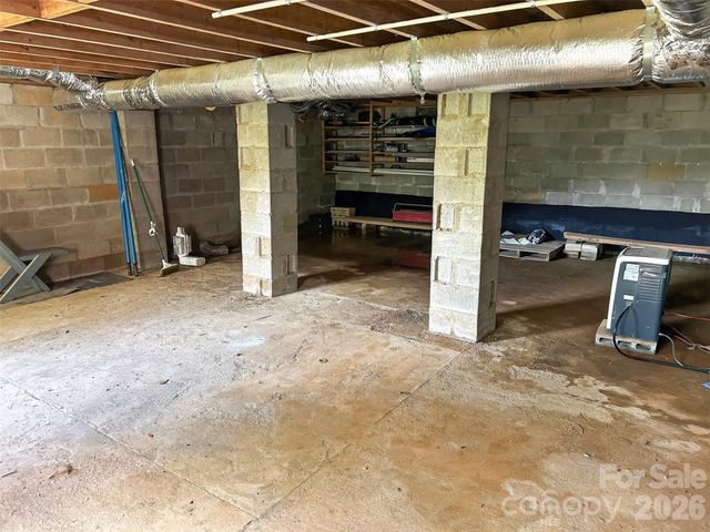 683 McDaniel Road, Lake Lure, NC 28746