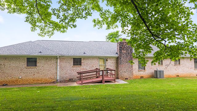 9501 Heathwood Drive, Collegedale, TN 37363