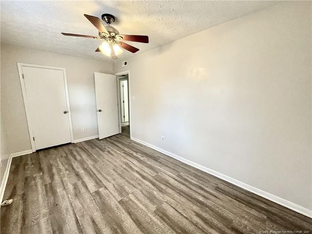 3617 Metric Drive, Hope Mills, NC 28348
