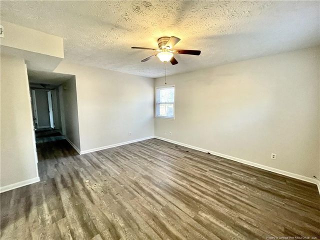3617 Metric Drive, Hope Mills, NC 28348