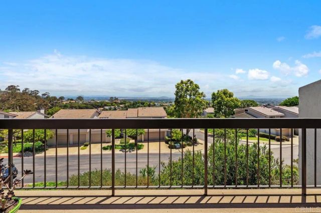 6547 Caminito Catalan, La Jolla, CA 92037