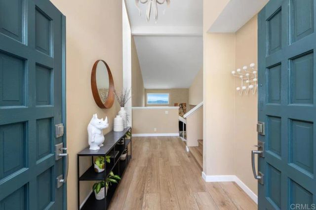 6547 Caminito Catalan, La Jolla, CA 92037