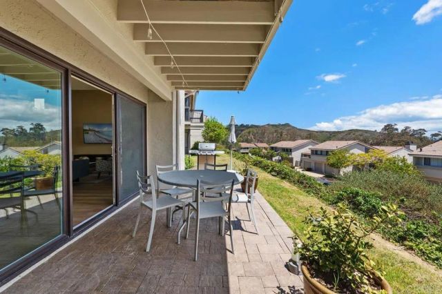 6547 Caminito Catalan, La Jolla, CA 92037