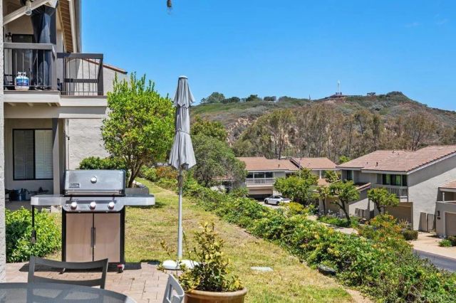 6547 Caminito Catalan, La Jolla, CA 92037