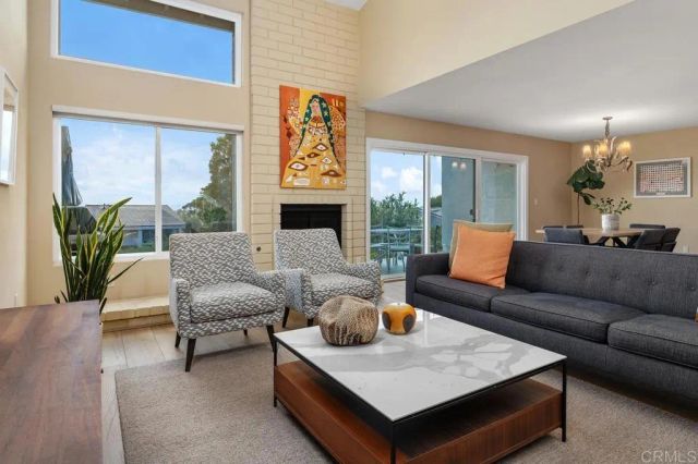 6547 Caminito Catalan, La Jolla, CA 92037