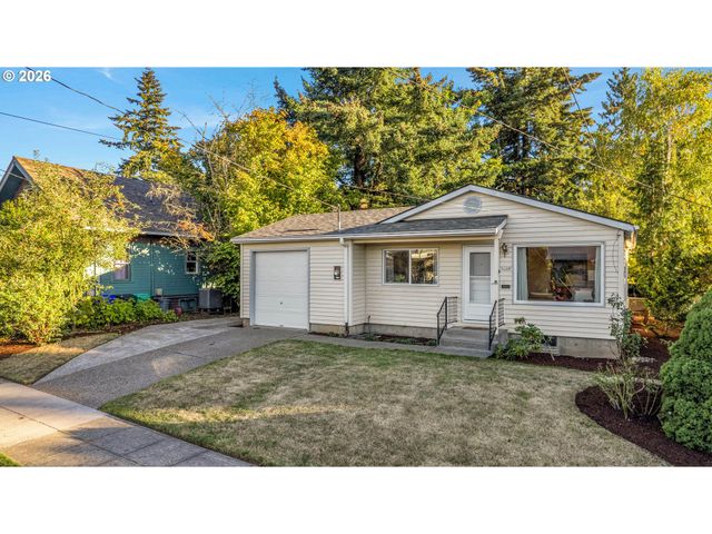 3724 Se SCHILLER St, Portland, OR 97202