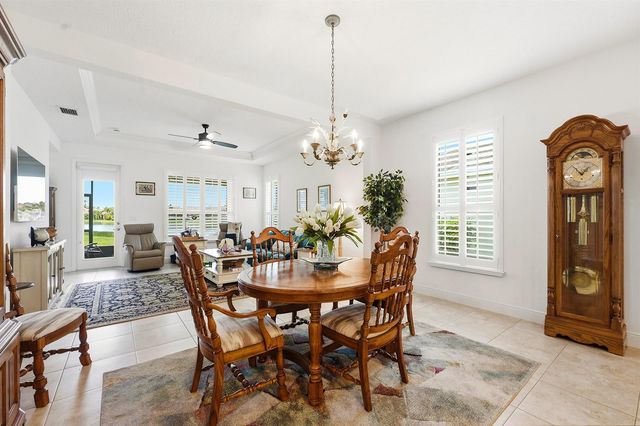10375 SW Indian Lilac Trail, Port St. Lucie, FL 34987