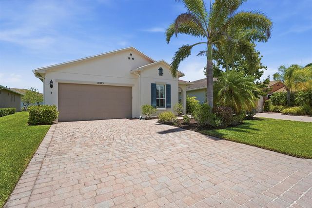 10375 SW Indian Lilac Trail, Port St. Lucie, FL 34987