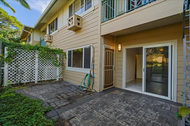 15 Kiohuohu Ln Apt 2, Lahaina, HI 96761