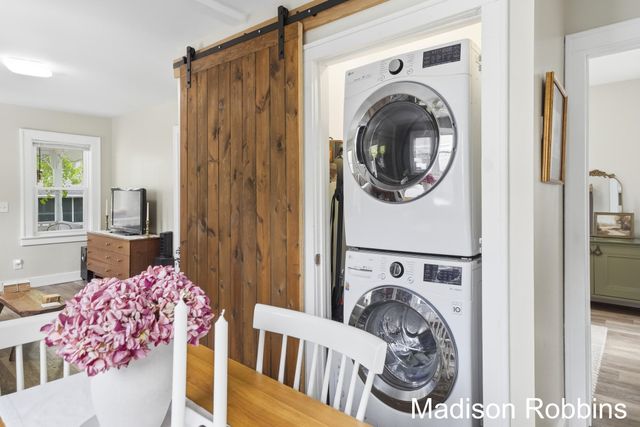 142 Meerse Street SE, Grand Rapids, MI 49507