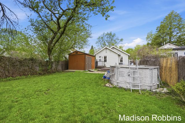 142 Meerse Street SE, Grand Rapids, MI 49507