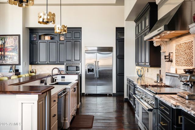 10638 E HEDGEHOG Place, Scottsdale, AZ 85262