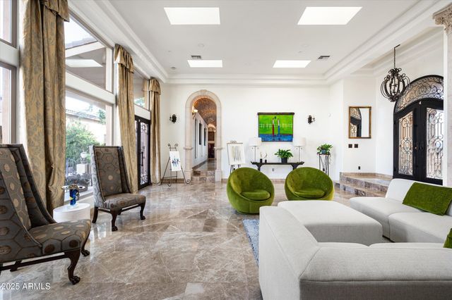 10638 E HEDGEHOG Place, Scottsdale, AZ 85262