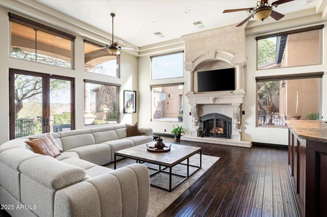 10638 E HEDGEHOG Place, Scottsdale, AZ 85262