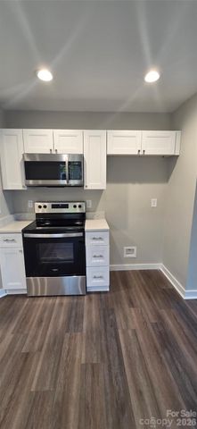 513 Lincolnton Road, Salisbury, NC 28144