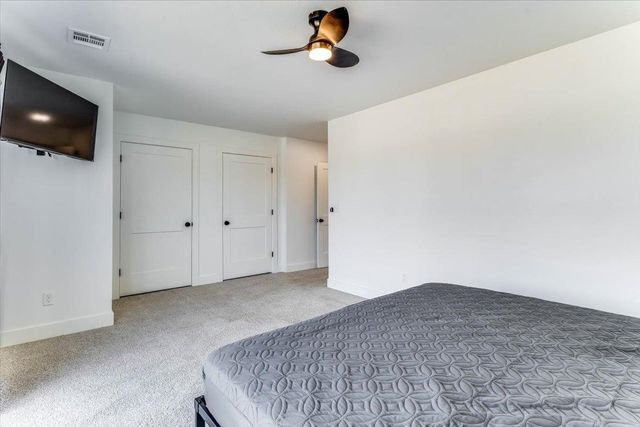 113 S Sycamore, Valley Center, KS 67147