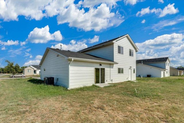 113 S Sycamore, Valley Center, KS 67147